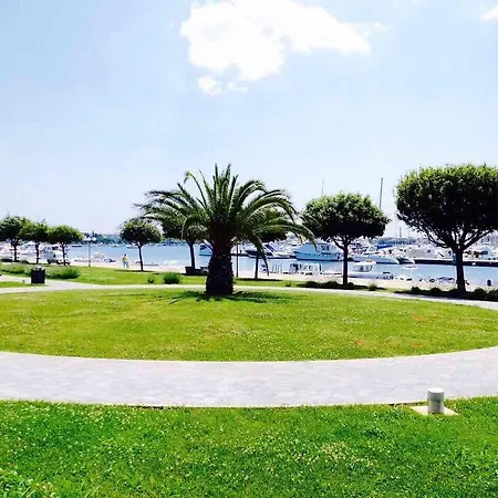 Apartment Apartments Danex Aida *