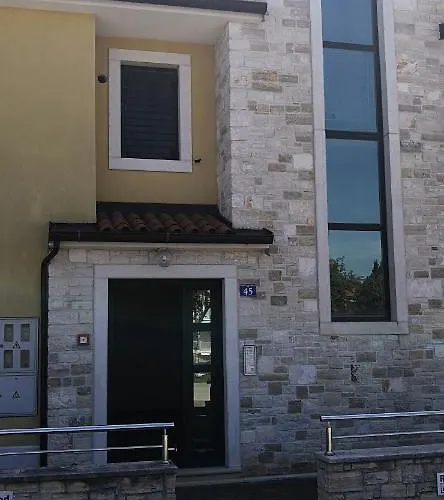 아파트 Danex Aida *