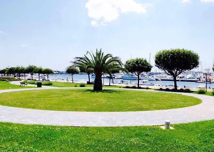 아파트 Danex Aida *