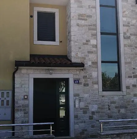 Apartamento Danex Aida *